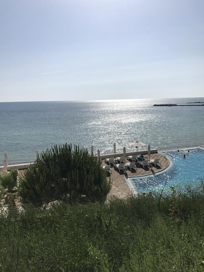 Apartamento Currila Durrës Exterior foto